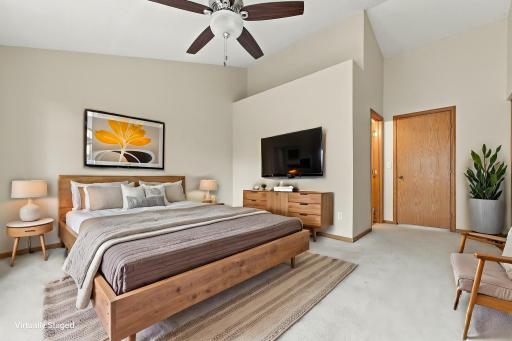 11679 Langford Circle, 904, Burnsville, MN 55337