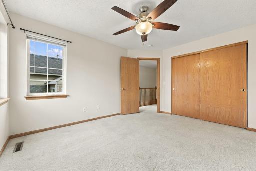 42-web-or-mls-11679_Langford_Circle_Burnsville_016.jpg