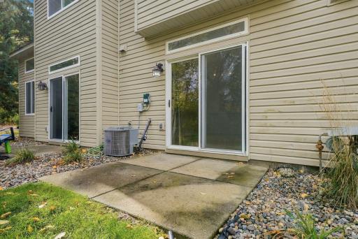 46-web-or-mls-11679_Langford_Circle_Burnsville_029.jpg
