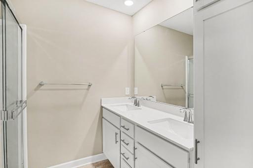 1218 Upper 142nd Street E, Rosemount, MN 55068