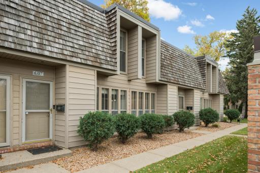6317 Barrie Road, Edina, MN 55435