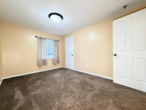 211 E Luella Street, Le Roy, MN 55951