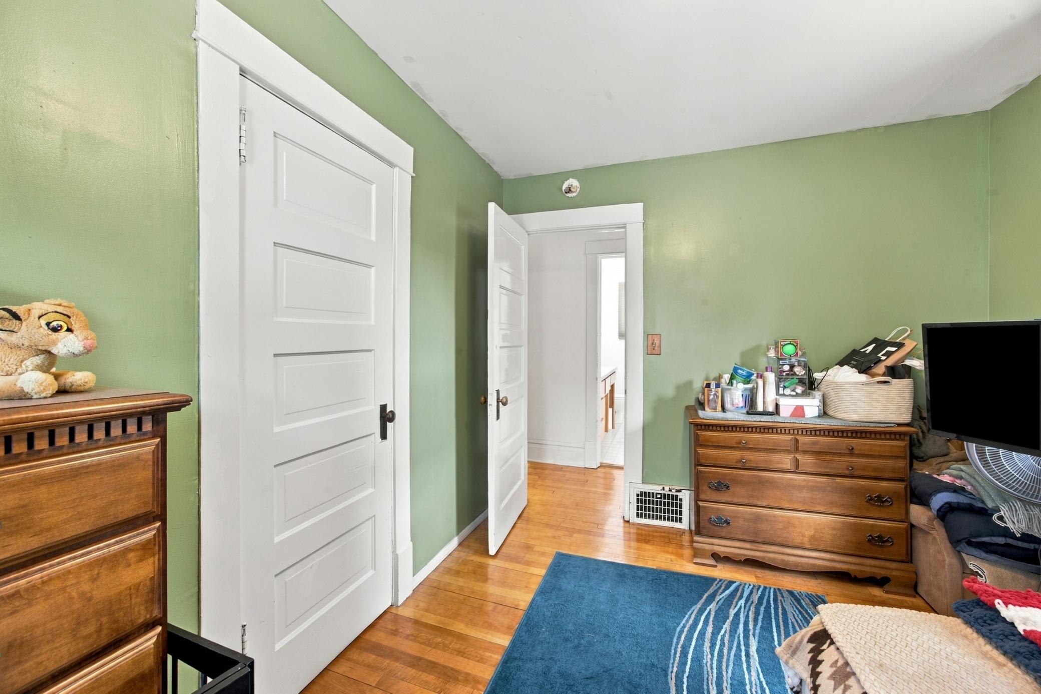 2nd Bedroom