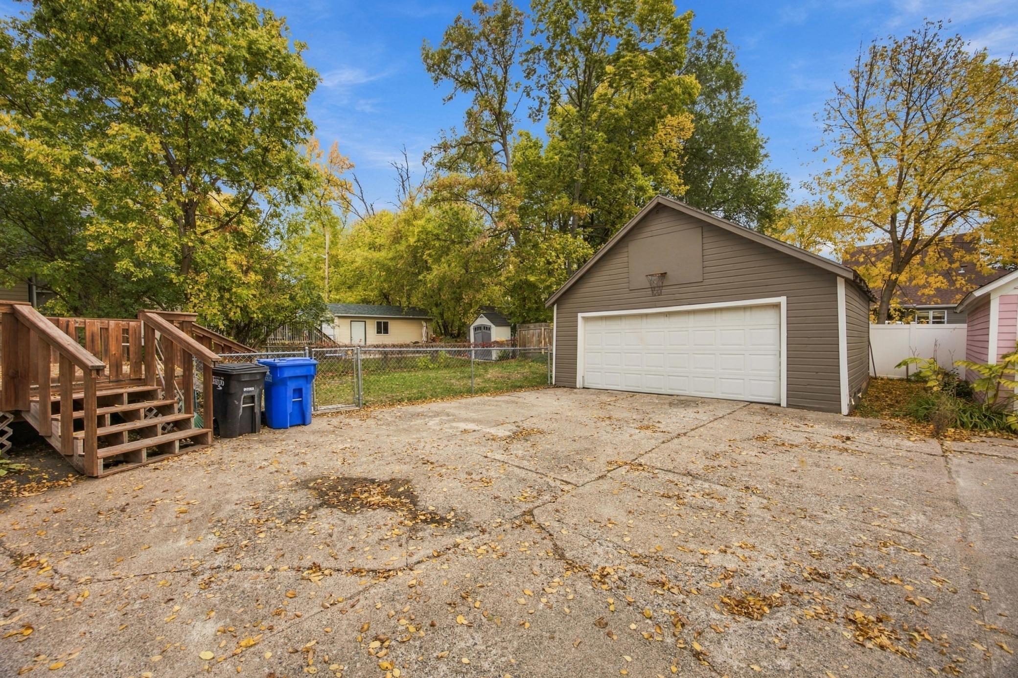 2 Stall Garage