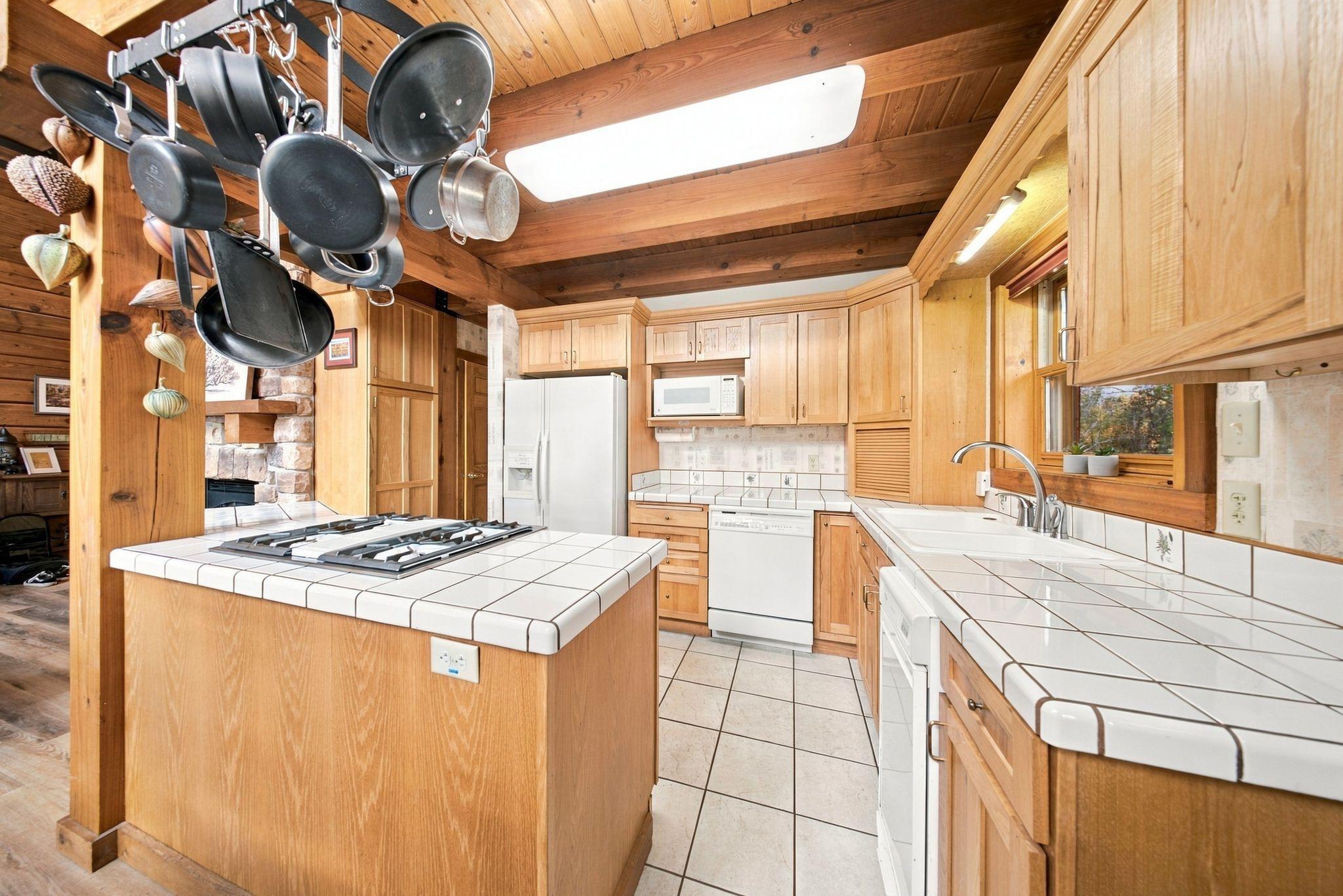 Plenty of counter space