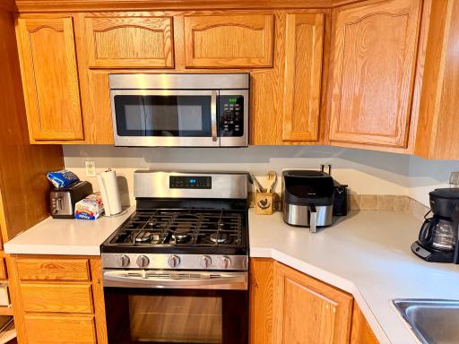 38696 150th Avenue NW, Newfolden, MN 56738