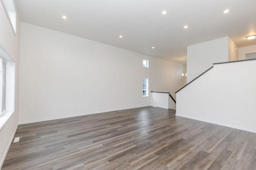 2506 Fulton Loop S, Fargo, ND 58104