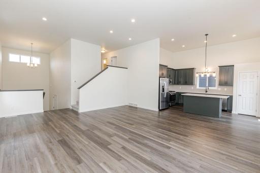 2506 Fulton Loop S, Fargo, ND 58104