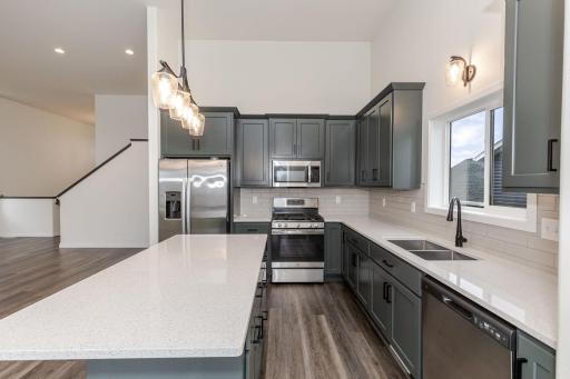 2506 Fulton Loop S, Fargo, ND 58104