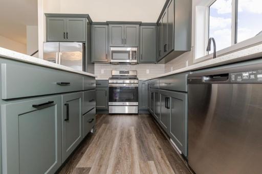 2506 Fulton Loop S, Fargo, ND 58104