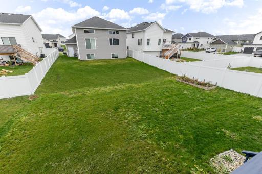 2506 Fulton Loop S, Fargo, ND 58104
