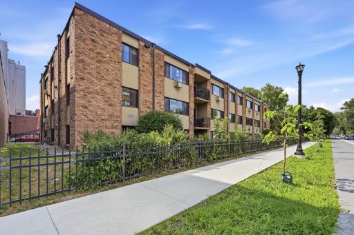 2532 1st Avenue S, S301, Minneapolis, MN 55404