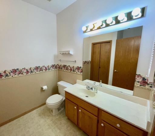 1905 Burr Oak Drive, A, Austin, MN 55912