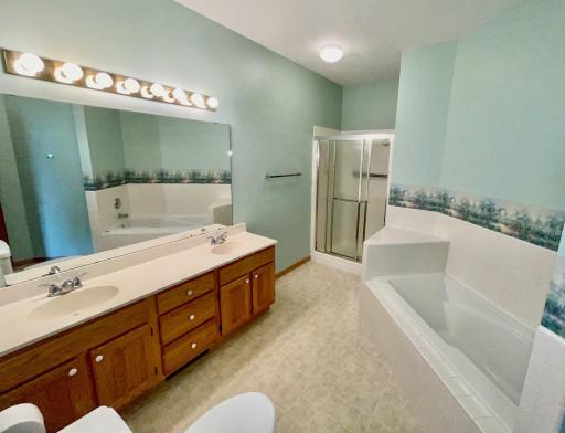 1905 Burr Oak Drive, A, Austin, MN 55912