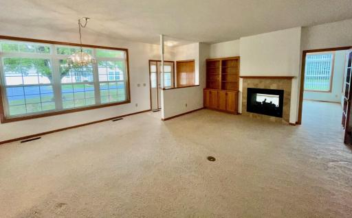 Large bright living room, most of the interior walls have just been repainted