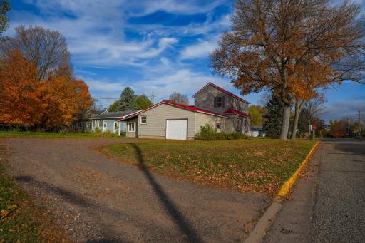 616 E Butternut Avenue, Luck, WI 54853