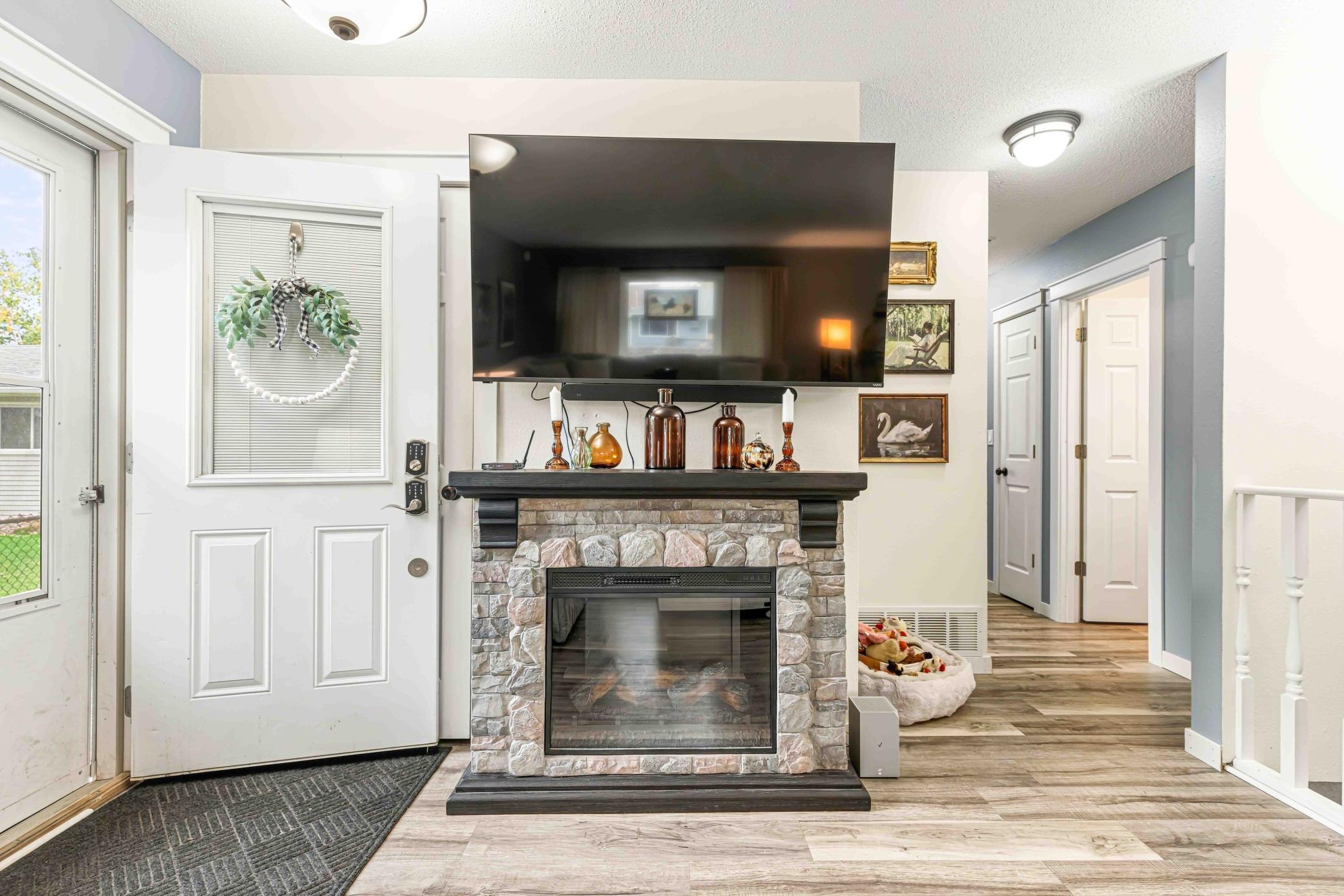 1326 35th Ave S Moorhead_MLS-20.jpg
