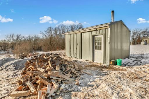 2818 337th Lane NW, Cambridge, MN 55008