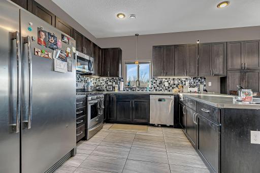 2818 337th Lane NW, Cambridge, MN 55008