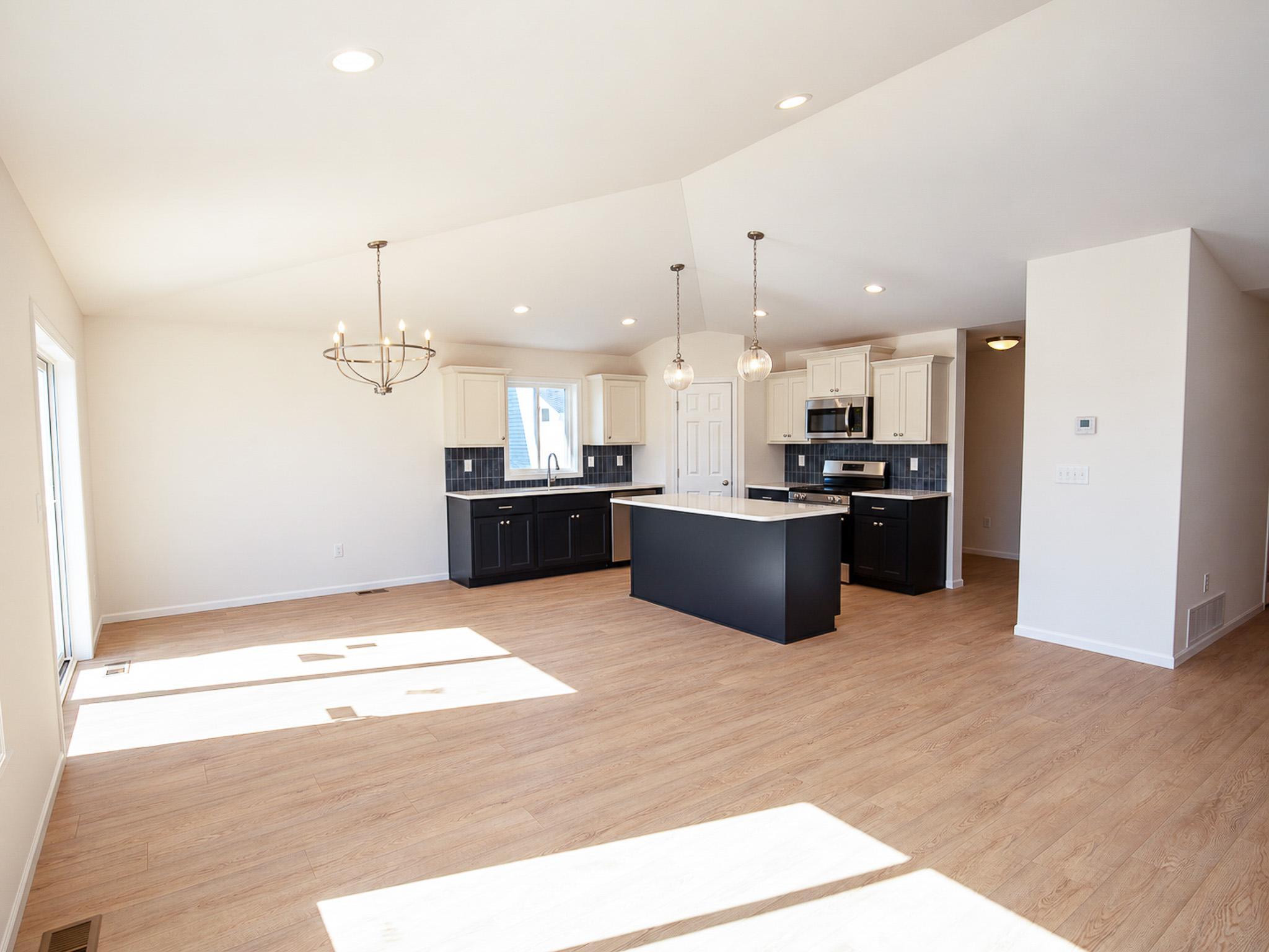 Kitchen_2-2.jpg