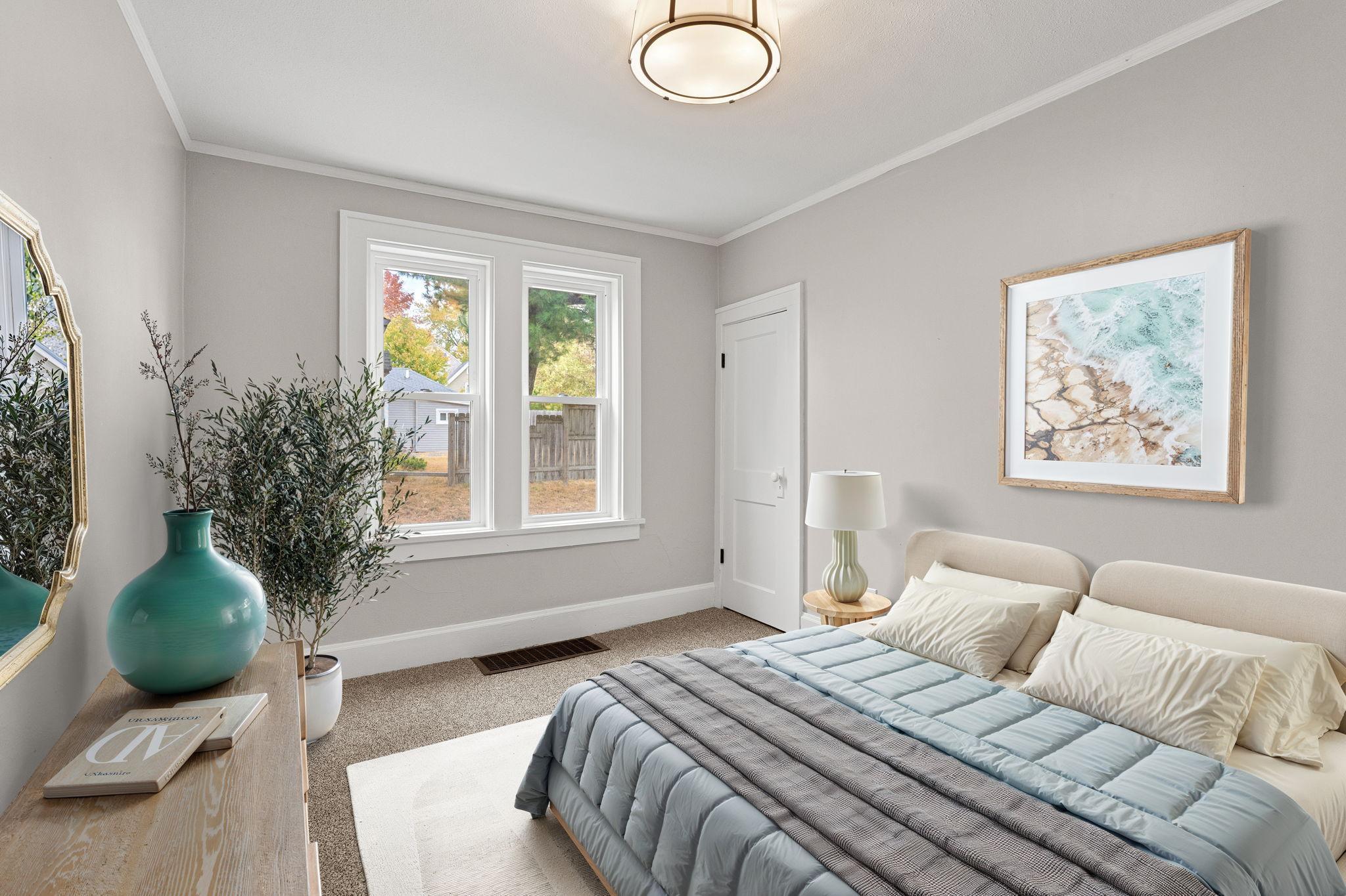 18-web-or-mls-1031-s-cedar-ave.jpeg