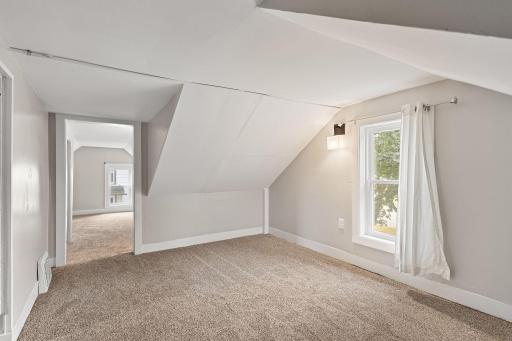 1031 S Cedar Avenue, Owatonna, MN 55060