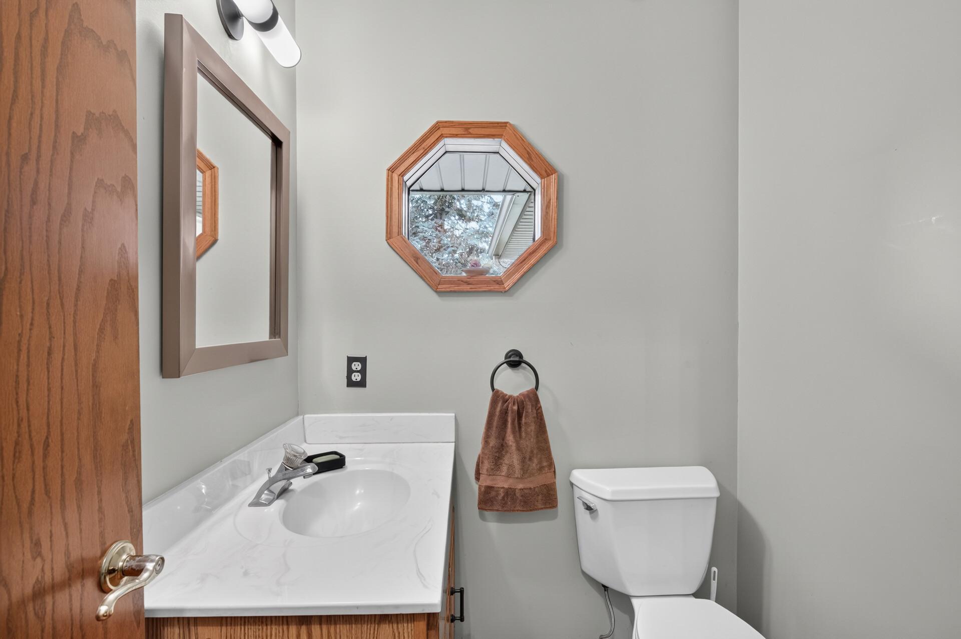 Main Floor 1/2 Bathroom