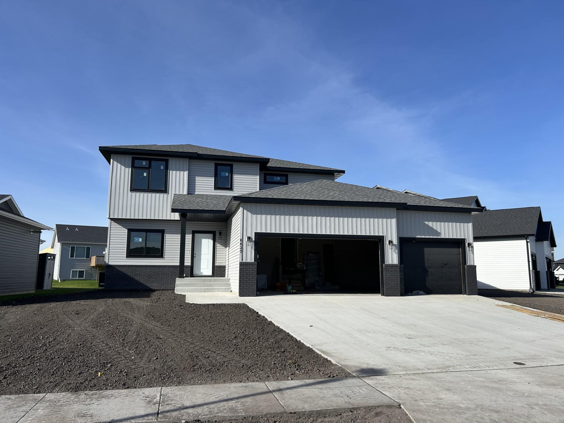 Property photo for 6627 14 Street S, Fargo, ND 58104