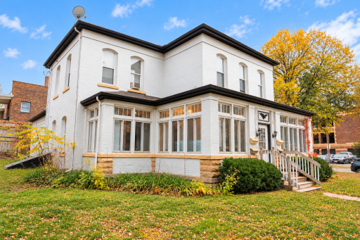303 N Broad Street, Mankato, MN 56001