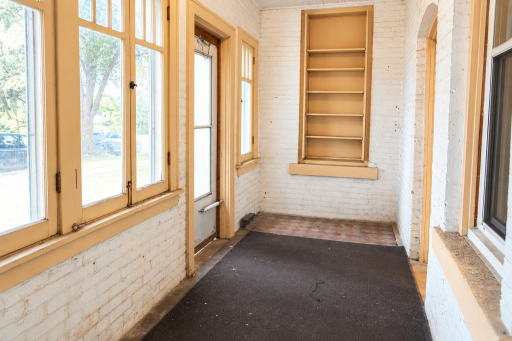 303 N Broad Street, Mankato, MN 56001
