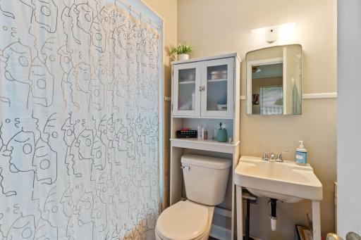 1109 N 16th Street, Superior, WI 54880