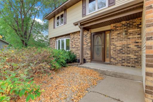 7100 Ivystone Avenue S, Cottage Grove, MN 55016