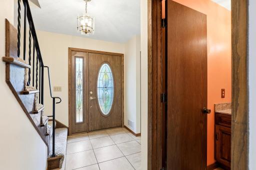 7100 Ivystone Avenue S, Cottage Grove, MN 55016