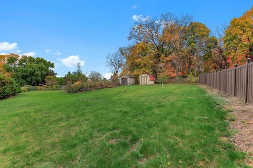 7100 Ivystone Avenue S, Cottage Grove, MN 55016