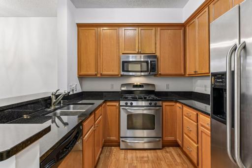 17377 72nd Place N, 504, Maple Grove, MN 55311