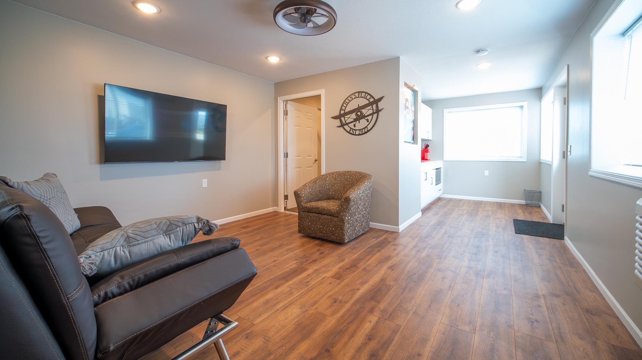 Suite B