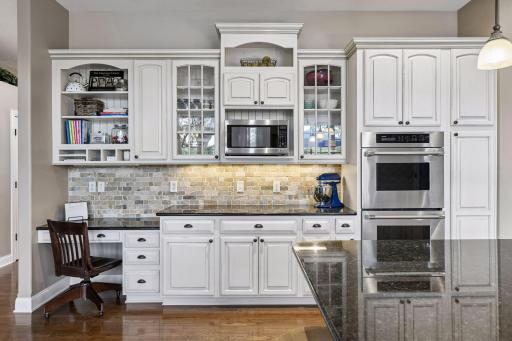 9487 Mcgee Way, Eden Prairie, MN 55347