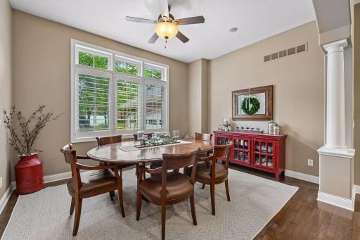9487 Mcgee Way, Eden Prairie, MN 55347