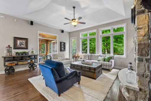 9487 Mcgee Way, Eden Prairie, MN 55347