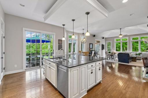 9487 Mcgee Way, Eden Prairie, MN 55347