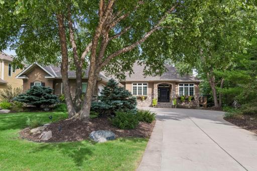 9487 Mcgee Way, Eden Prairie, MN 55347