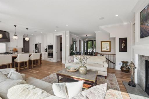 5541 Conifer Trail, Minnetonka, MN 55345