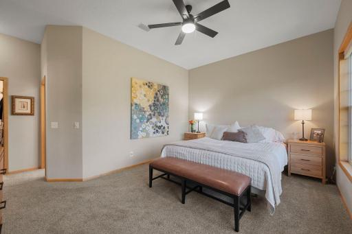 53-web-or-mls-1404 Beachcomber Blvd-299.jpg