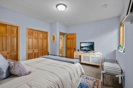 65-web-or-mls-1404 Beachcomber Blvd-424.jpg