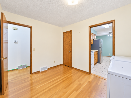 908 12th Avenue NE, Brainerd, MN 56401
