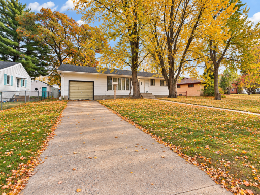 908 12th Avenue NE, Brainerd, MN 56401