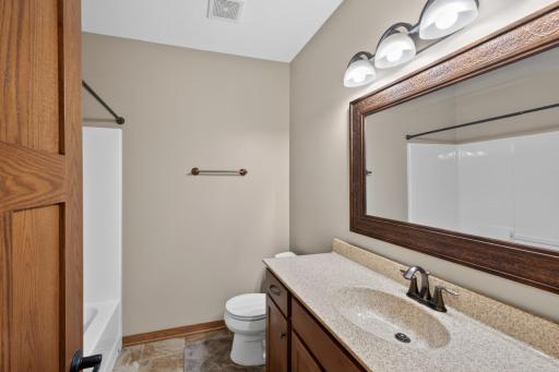 4201 Dodge Lane NE, Rochester, MN 55906
