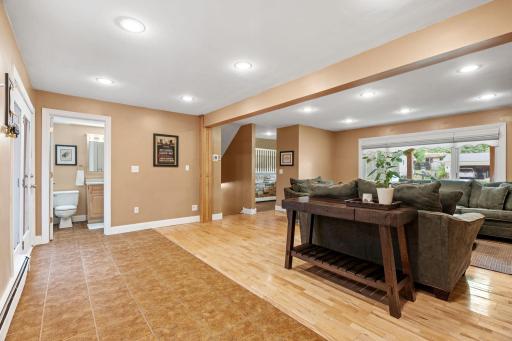 2216 E 114th Street, Burnsville, MN 55337