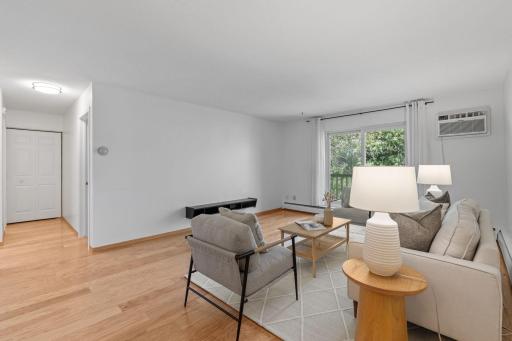 7412 W 22nd Street, 309, Saint Louis Park, MN 55426