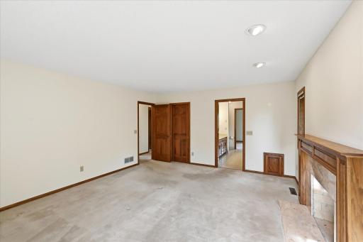 9220 53rd Street N, Lake Elmo, MN 55042